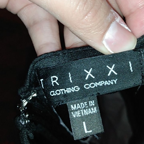 Dress - Picture 4 of 8